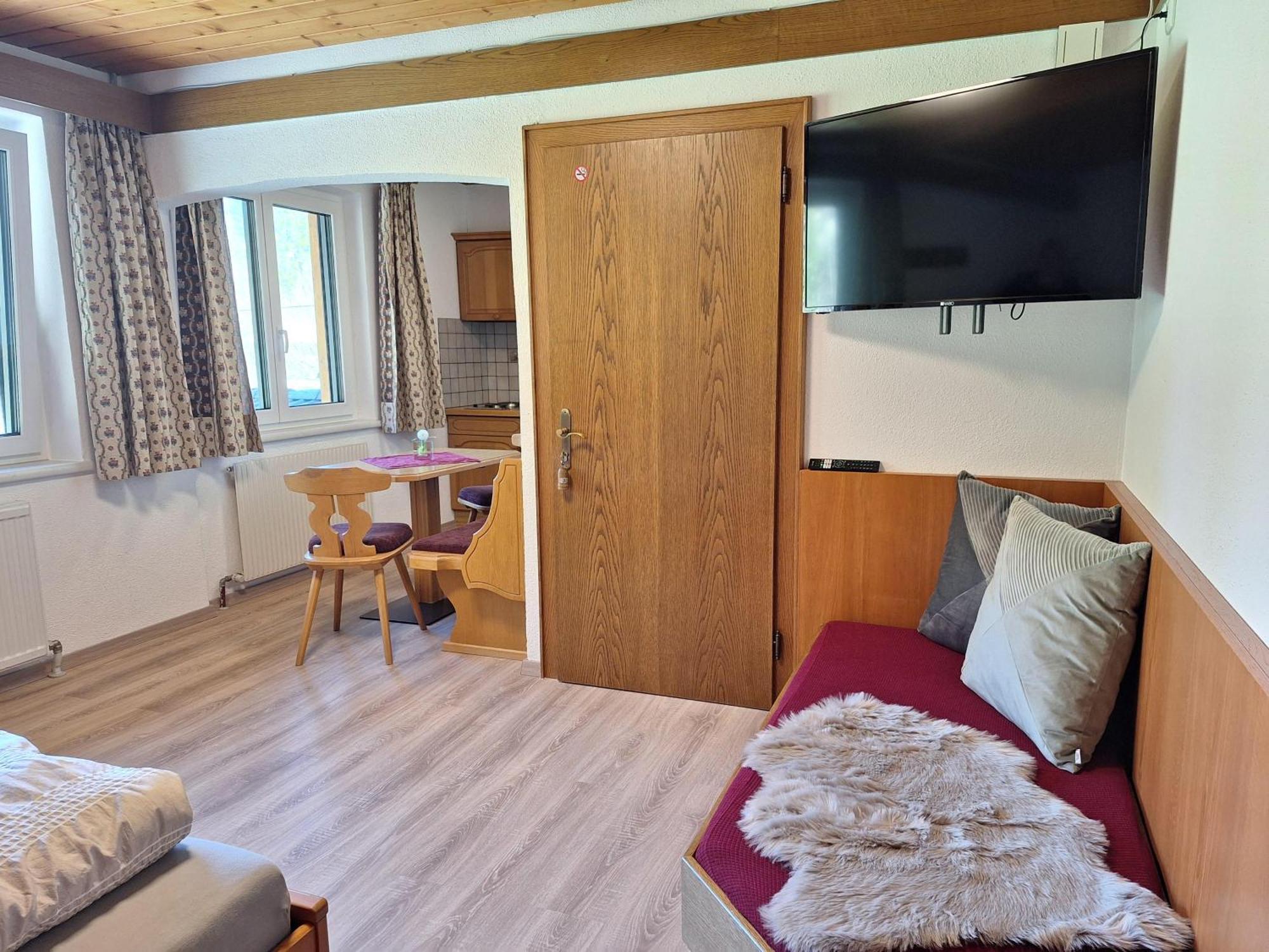 Apartamento Haus Sprenger Häselgehr Exterior foto