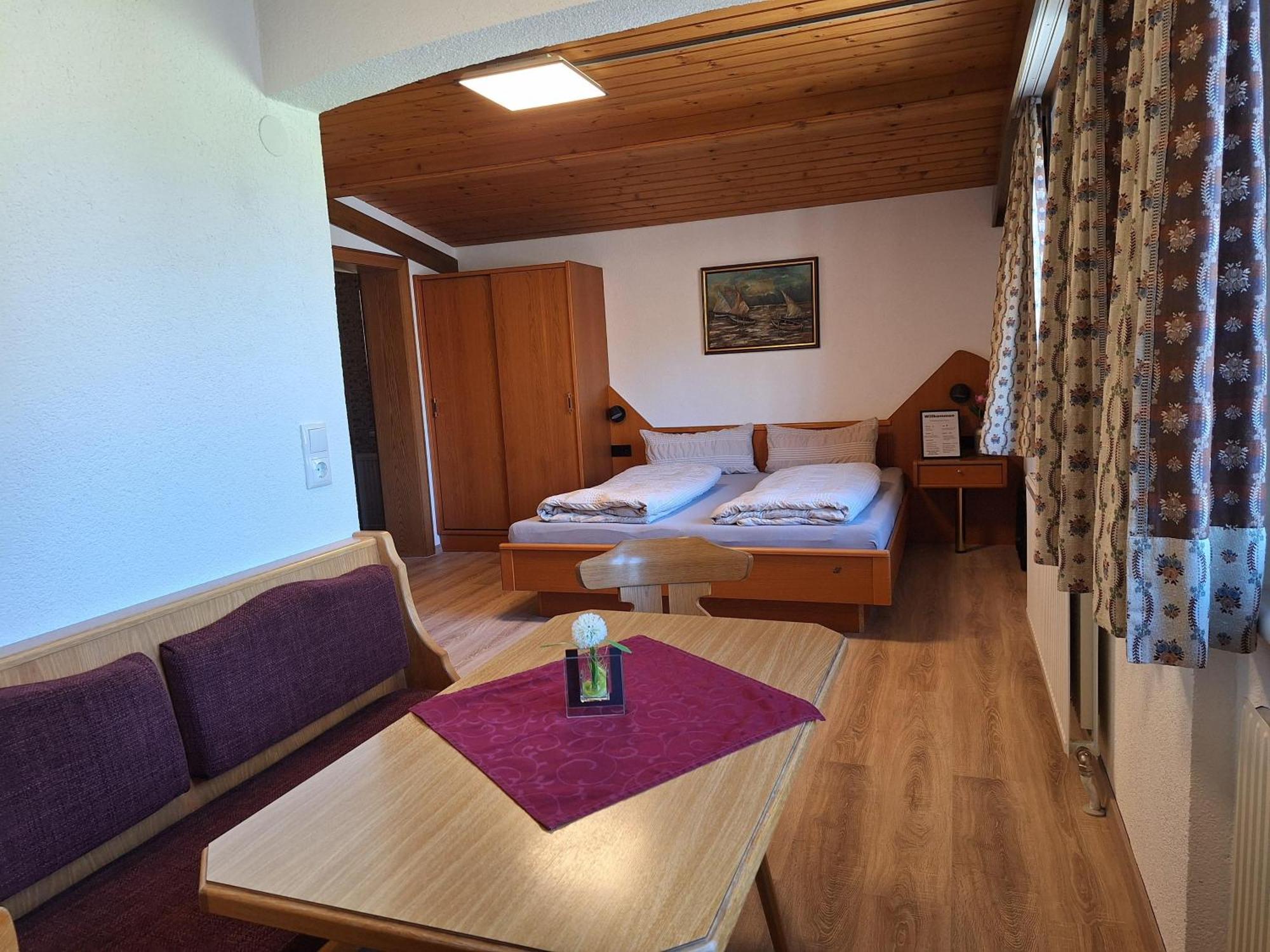 Apartamento Haus Sprenger Häselgehr Exterior foto
