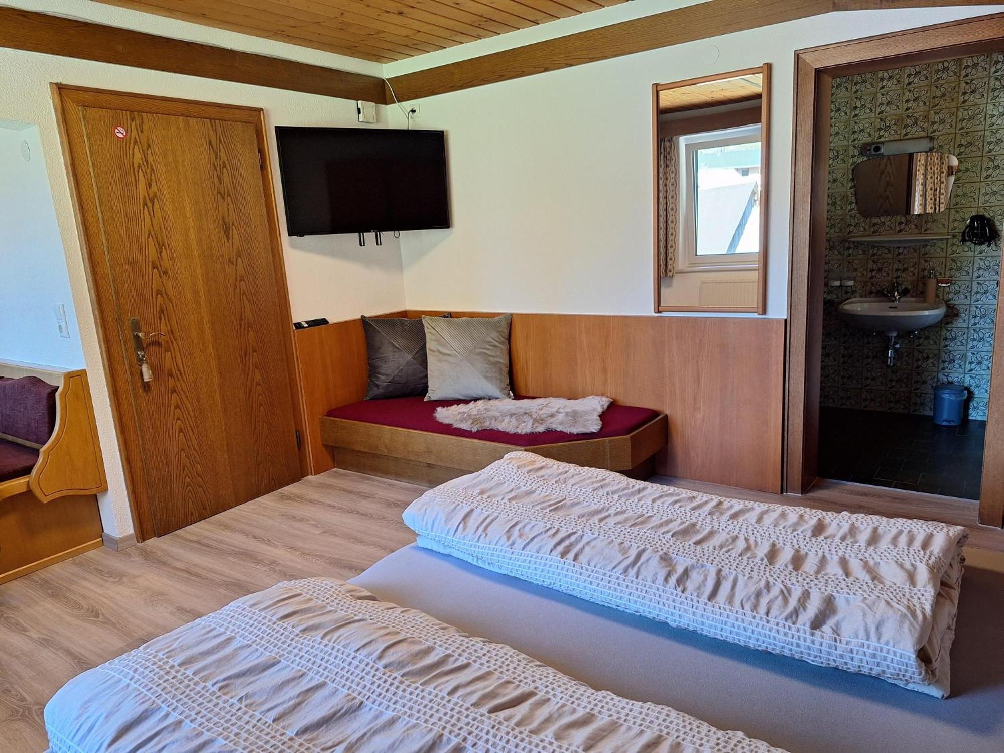 Apartamento Haus Sprenger Häselgehr Exterior foto